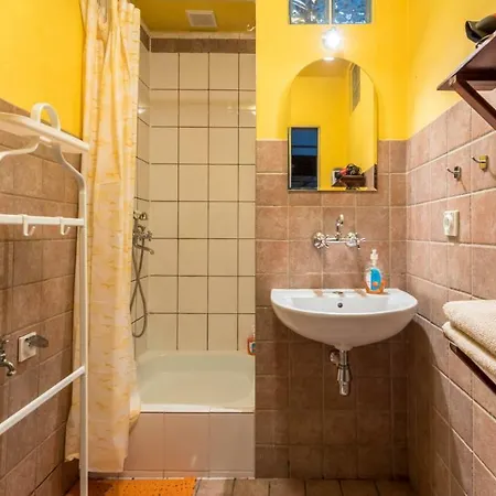 Apartjozefa3
